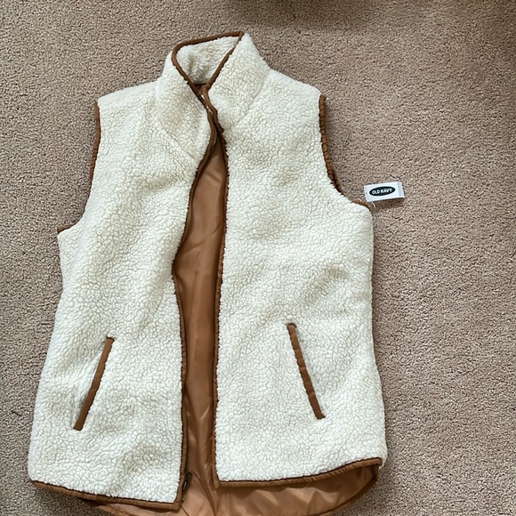 Old Navy Jackets & Blazers - Old Navy Sherpa Vest